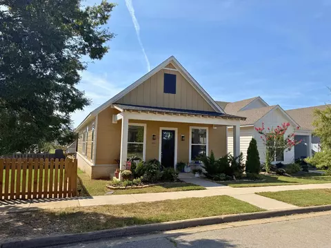 Exterior - 230 A St, Bryant, AR 72022 photo 2 of 6