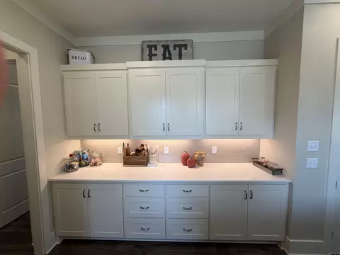 Kitchen - 230 A St, Bryant, AR 72022 photo 3 of 3