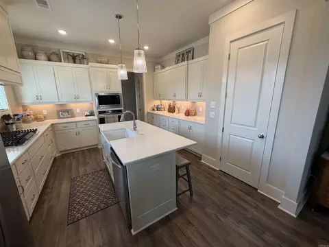 Kitchen - 230 A St, Bryant, AR 72022 photo 2 of 3