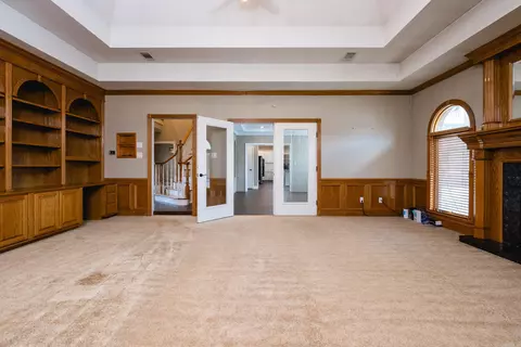 Living - 17 Westin Dr, Conway, AR 72034 photo 4 of 10