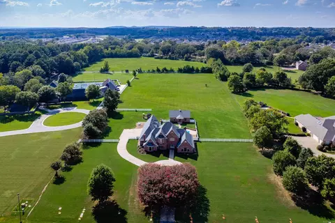 View/Area - 17 Westin Dr, Conway, AR 72034 photo 1 of 7
