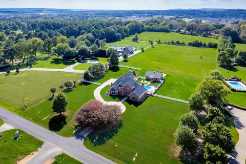 View/Area - 17 Westin Dr, Conway, AR 72034 photo 4 of 7