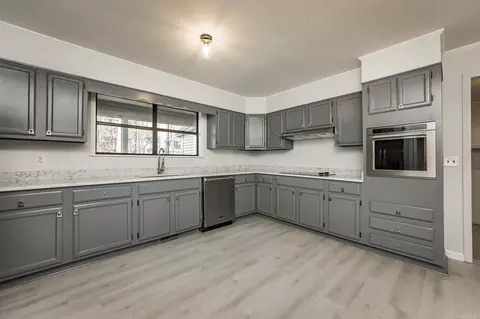 Kitchen - 474 Valhalla Dr, Edgemont, AR 72044 photo 1 of 3