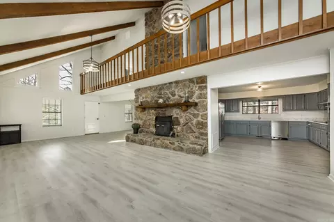 Living - 474 Valhalla Dr, Edgemont, AR 72044 photo 5 of 5