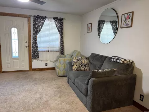 Entry Way - 215 Robins Ave, Norman, AR 71960 photo 1 of 1