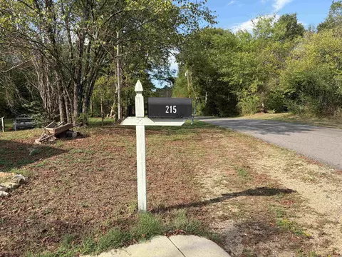 Exterior - 215 Robins Ave, Norman, AR 71960 photo 1 of 11