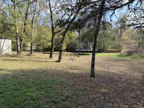 Exterior - 215 Robins Ave, Norman, AR 71960 photo 8 of 11