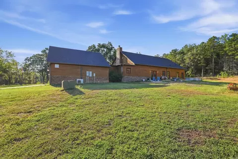 Exterior - 415 Jackson Rd S, Damascus, AR 72039 photo 4 of 10