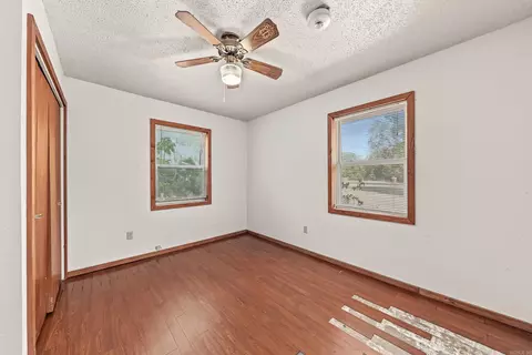 Bedroom - 662 Ottawa Rd, De Queen, AR 71832 photo 3 of 3