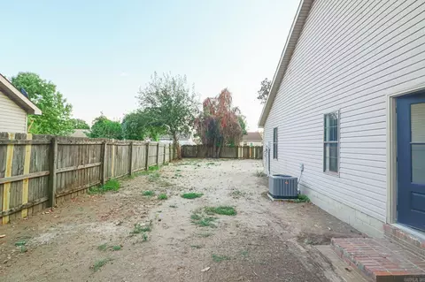 Exterior - 124 Jennifer, Trumann, AR 72472 photo 5 of 9