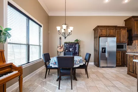 Dining - 9105 Stone Canyon Dr, Alexander, AR 72002 photo 3 of 5