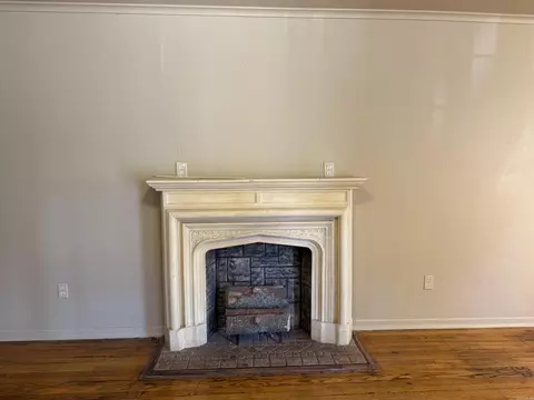Living - 415 Talbot Dr, Pine Bluff, AR 71601 photo 3 of 3