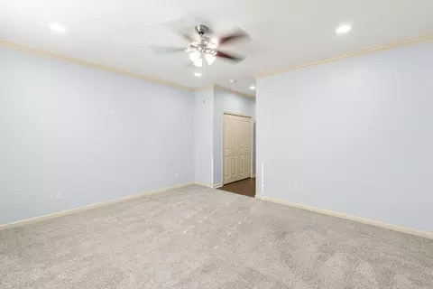 Living - 617 Edgemoor Ter, Benton, AR 72015 photo 8 of 8