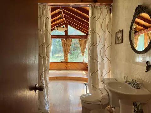Bath - 83 Buckboard Dr, Williford, AR 72482 photo 5 of 5