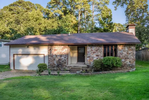 12013 Lemoncrest Ln, Little Rock, AR 72210