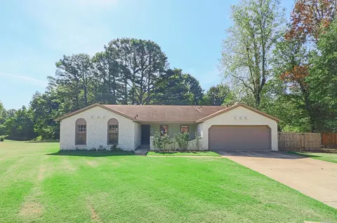 2812 Glenwood Cv, Jonesboro, AR 72401