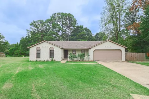 2812 Glenwood Cv, Jonesboro, AR 72401