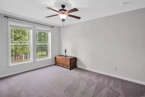 Bedroom - 587 Owley Rd, Mount Ida, AR 71957 photo 3 of 4