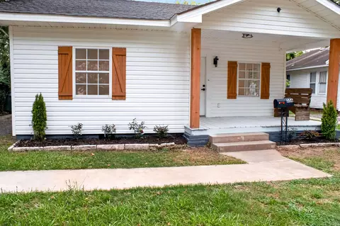 Exterior - 356 Ash St, Conway, AR 72034 photo 2 of 7