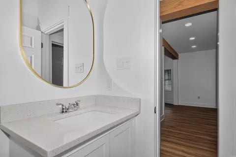 Bath - 356 Ash St, Conway, AR 72034 photo 3 of 4