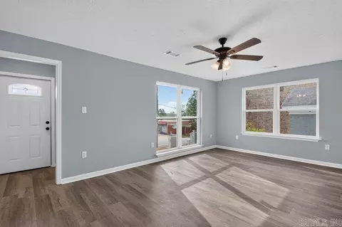 Living - 305 S Main, Benton, AR 72015 photo 2 of 6