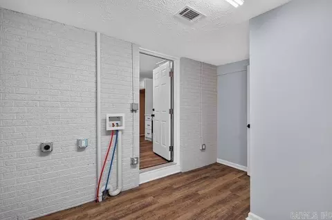 Other - 305 S Main, Benton, AR 72015 photo 2 of 10