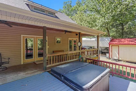 Exterior - 56 Oakwood Rd, Mount Ida, AR 71957 photo 5 of 15