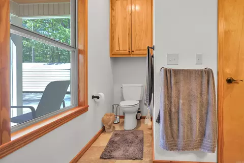 Bath - 56 Oakwood Rd, Mount Ida, AR 71957 photo 4 of 6
