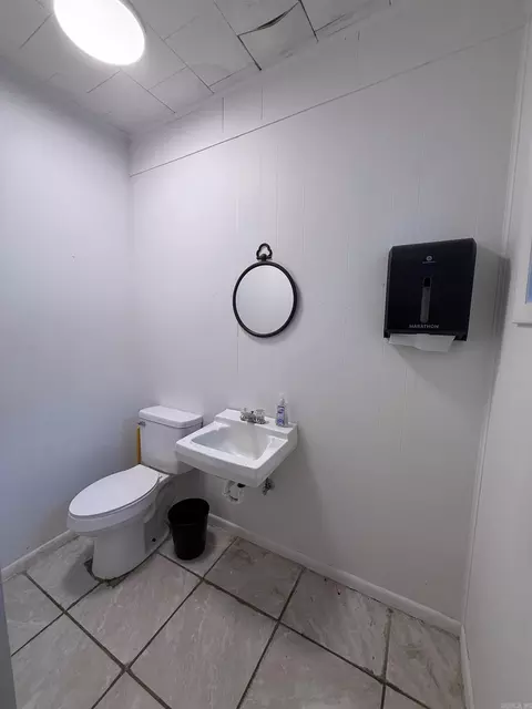 Bath - 222 N Hickory, Amity, AR 71921 photo 1 of 2