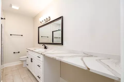 Bath - 1855 A B Robins, Conway, AR 72034 photo 4 of 4