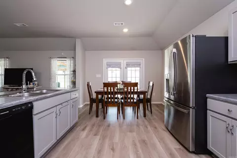 Other - 27 Curly Leaf Ln, Conway, AR 72032 photo 7 of 16