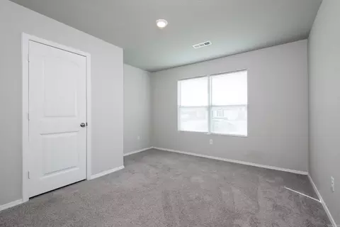 Bedroom - 27 Curly Leaf Ln, Conway, AR 72032 photo 1 of 9