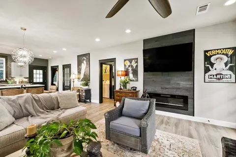 Living - 65 Stiers Ln, Cabot, AR 72023 photo 5 of 5