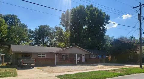 1403-1405 W Huntington Ave, Jonesboro, AR 72401