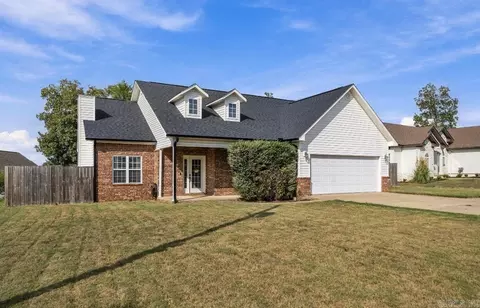 797 Marion Anderson Rd, Hot Springs, AR 71913