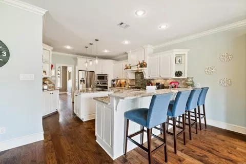 Kitchen - 7304 Palm Beach Ave, Benton, AR 72019 photo 1 of 4
