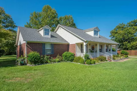 Exterior - 1724 Regency Dr, Malvern, AR 72104 photo 13 of 16