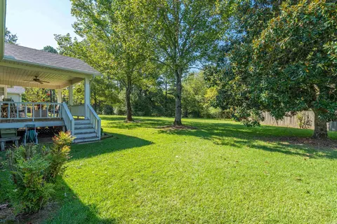 Exterior - 1724 Regency Dr, Malvern, AR 72104 photo 5 of 16