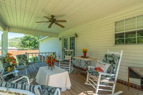 Exterior - 1724 Regency Dr, Malvern, AR 72104 photo 4 of 16