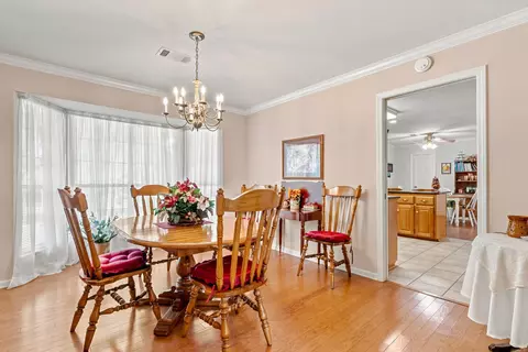 Dining - 1724 Regency Dr, Malvern, AR 72104 photo 1 of 3