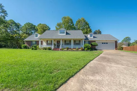 Exterior - 1724 Regency Dr, Malvern, AR 72104 photo 16 of 16