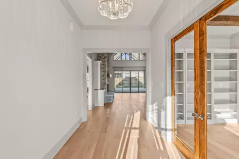 Entry Way - 1665 Nantucket Dr, Conway, AR 72034 photo 1 of 2