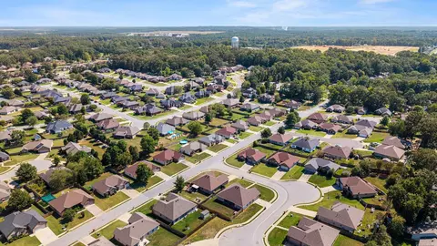 View/Area - 3018 Denise Dr, Benton, AR 72015 photo 6 of 7