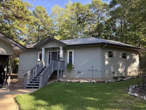 9 Balenciaga Way, Hot Springs Village, AR 71909