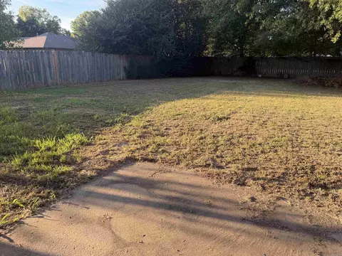 Exterior - 3970 Cirrus Dr, Conway, AR 72034 photo 3 of 4