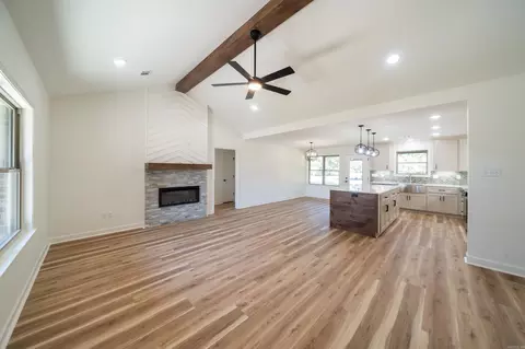 Living - 310 Millie Ct, Austin, AR 72007 photo 1 of 4