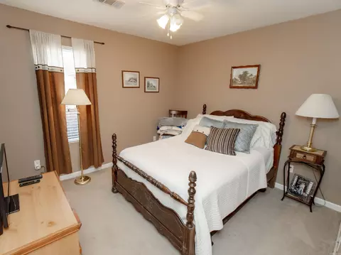 Bedroom - 180 Abby Loop, Malvern, AR 72104 photo 2 of 6