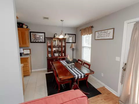 Dining - 180 Abby Loop, Malvern, AR 72104 photo 1 of 1