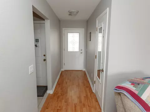 Entry Way - 180 Abby Loop, Malvern, AR 72104 photo 1 of 3