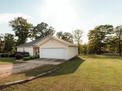 Exterior - 180 Abby Loop, Malvern, AR 72104 photo 2 of 17
